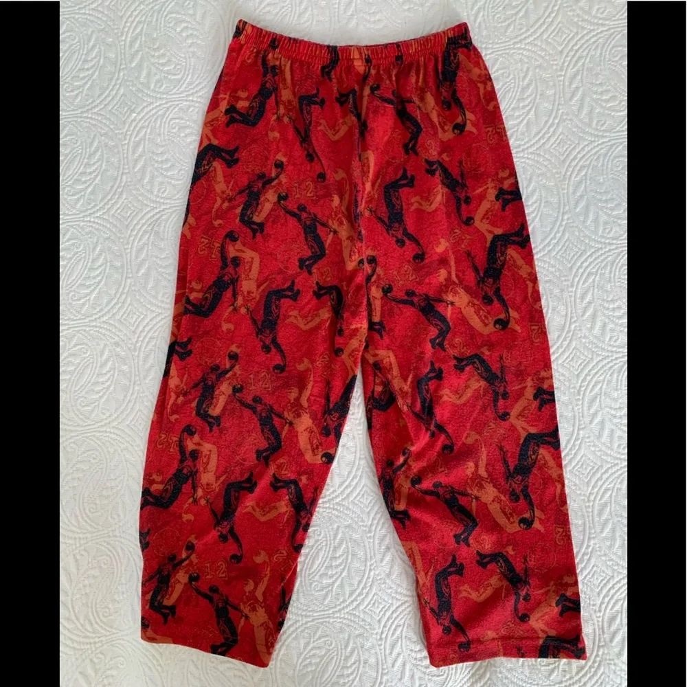 J Khaki Pajama Set Boys XS (4/5) Red Black 3 Pieces Top Pants Shorts Basketball